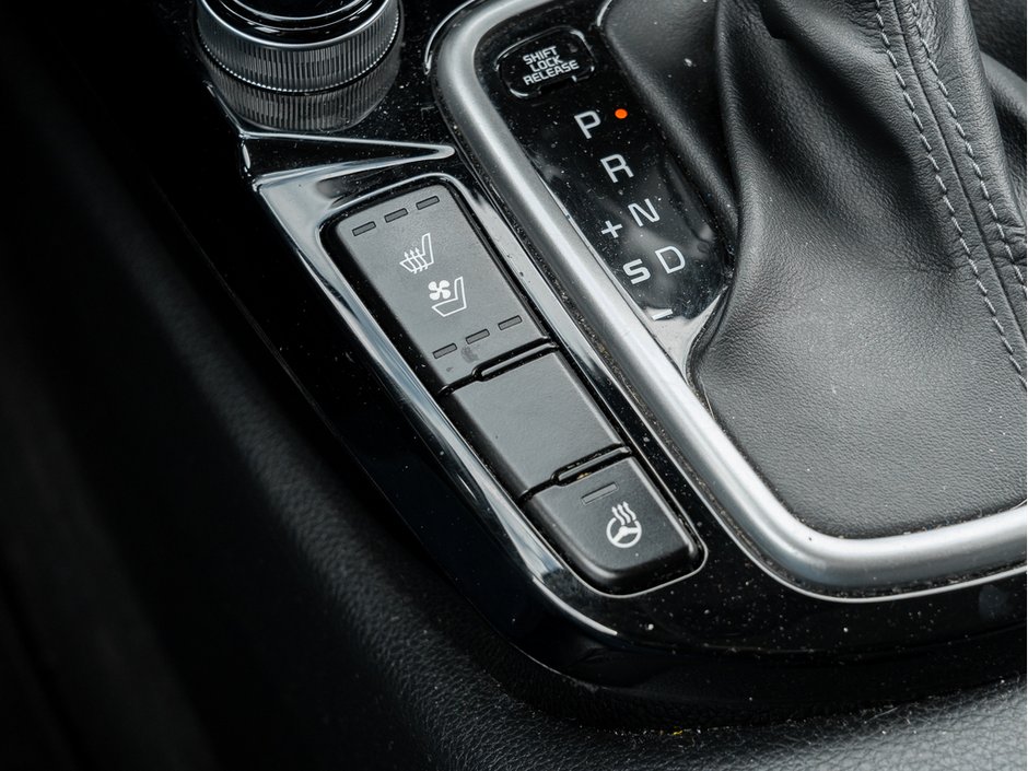 2021 Kia Seltos SX Turbo-17
