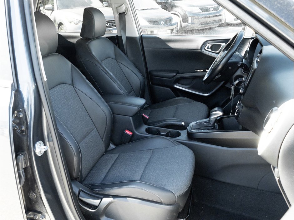 2020 Kia Soul EX-20