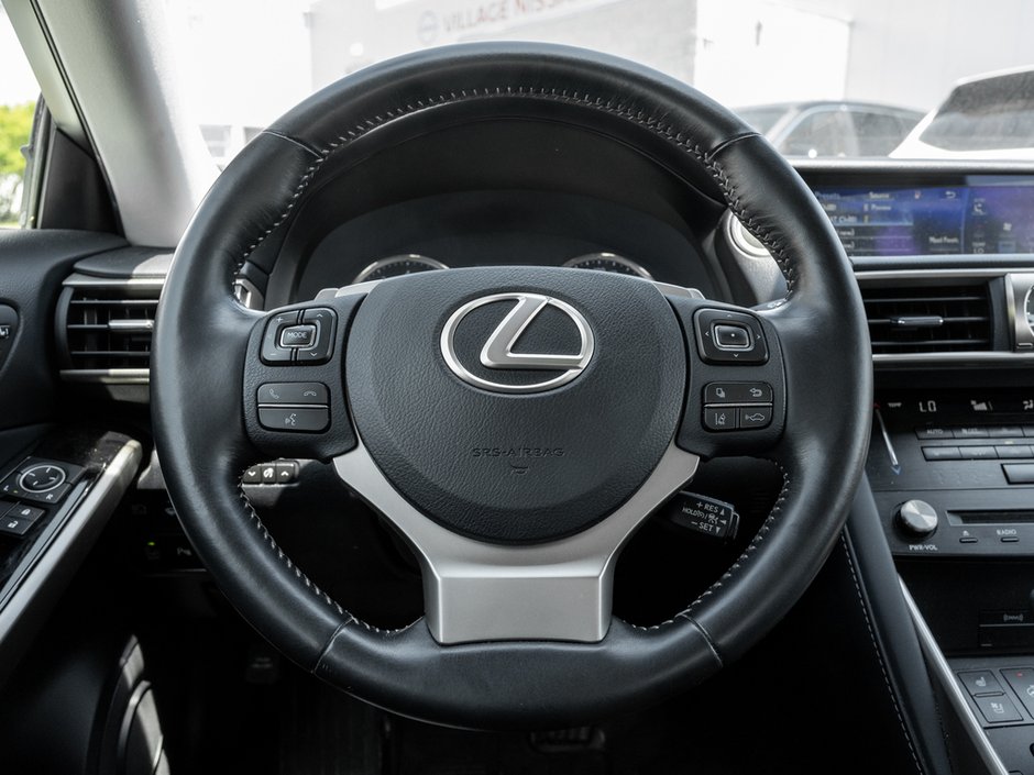 2018 Lexus IS 300-8