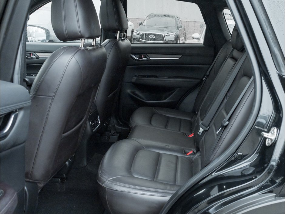 2020 Mazda CX-5 Signature-24