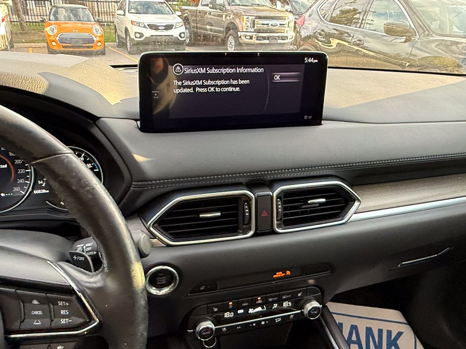 2022 Mazda CX-5 Signature-22