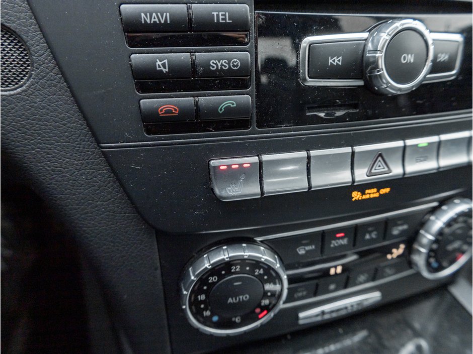 2013 Mercedes-Benz C-Class C 300-16