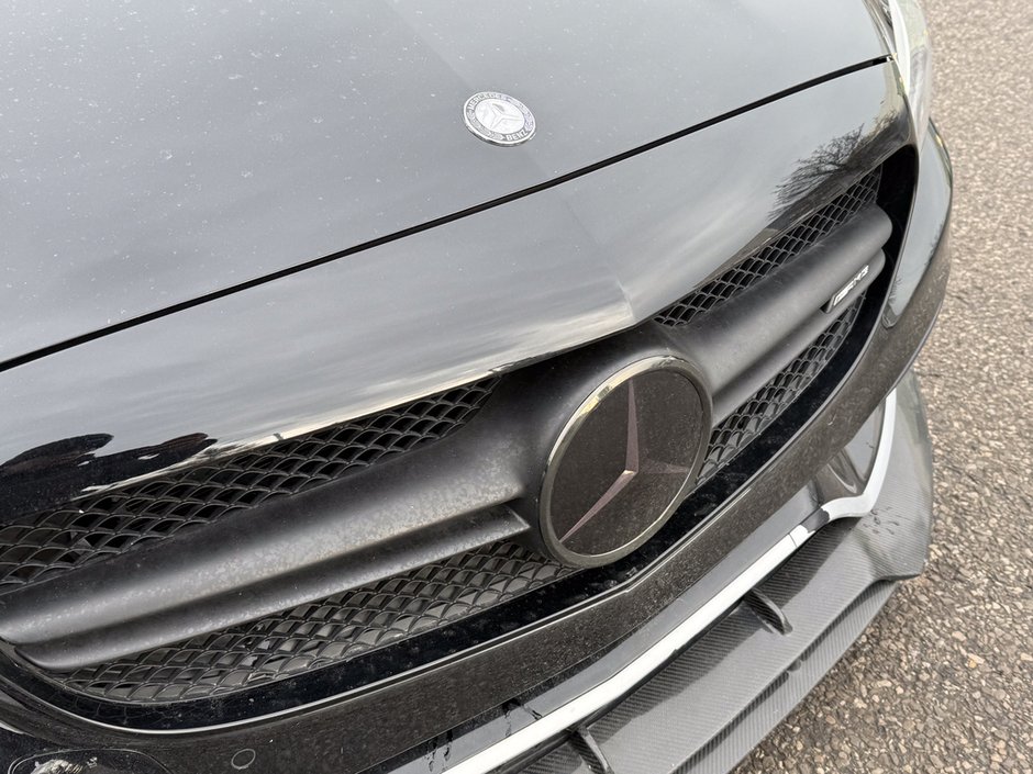 2015 Mercedes-Benz C-Class C 63 AMG®-9