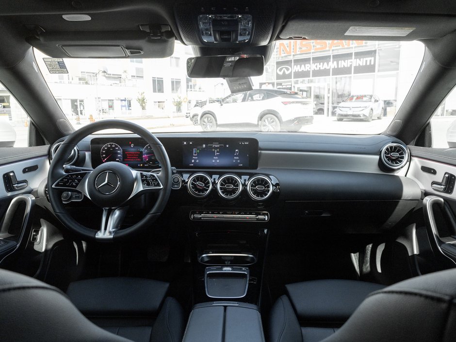 2025 Mercedes-Benz CLA 250-25