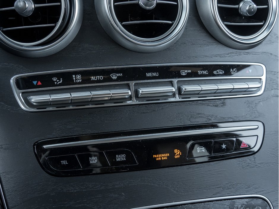 2021 Mercedes-Benz GLC 43 AMG®-23