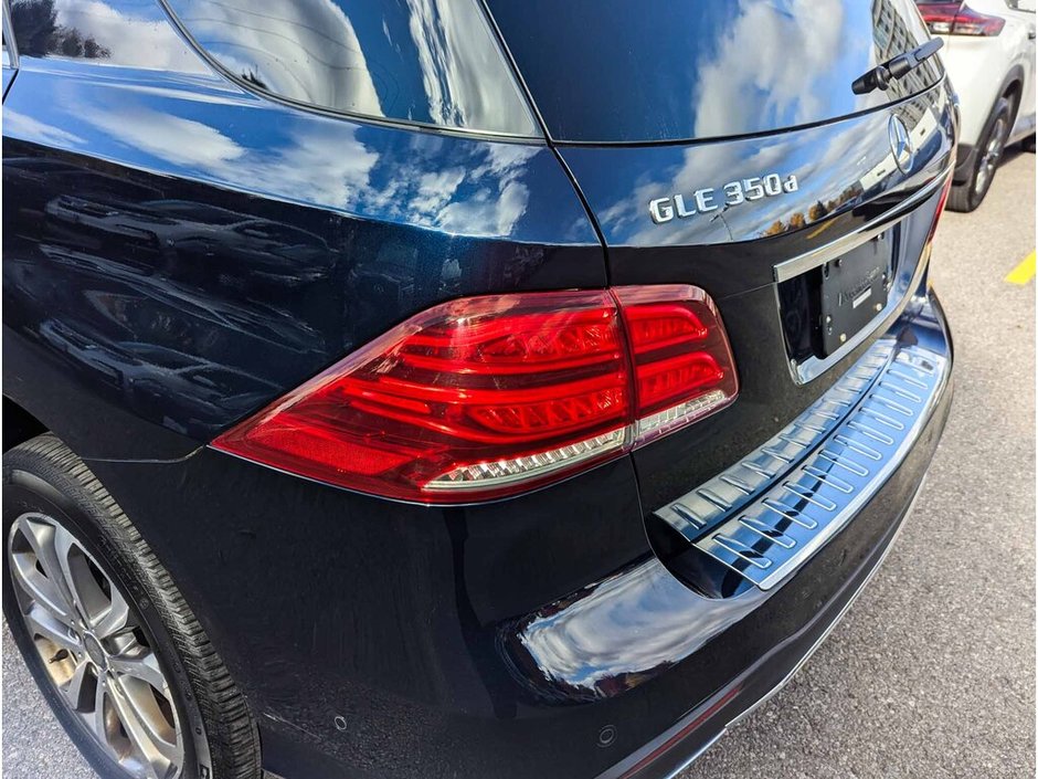 2016 Mercedes-Benz GLE 350d-12