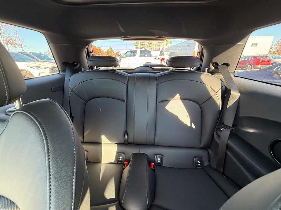 2022 MINI Cooper S Base-16