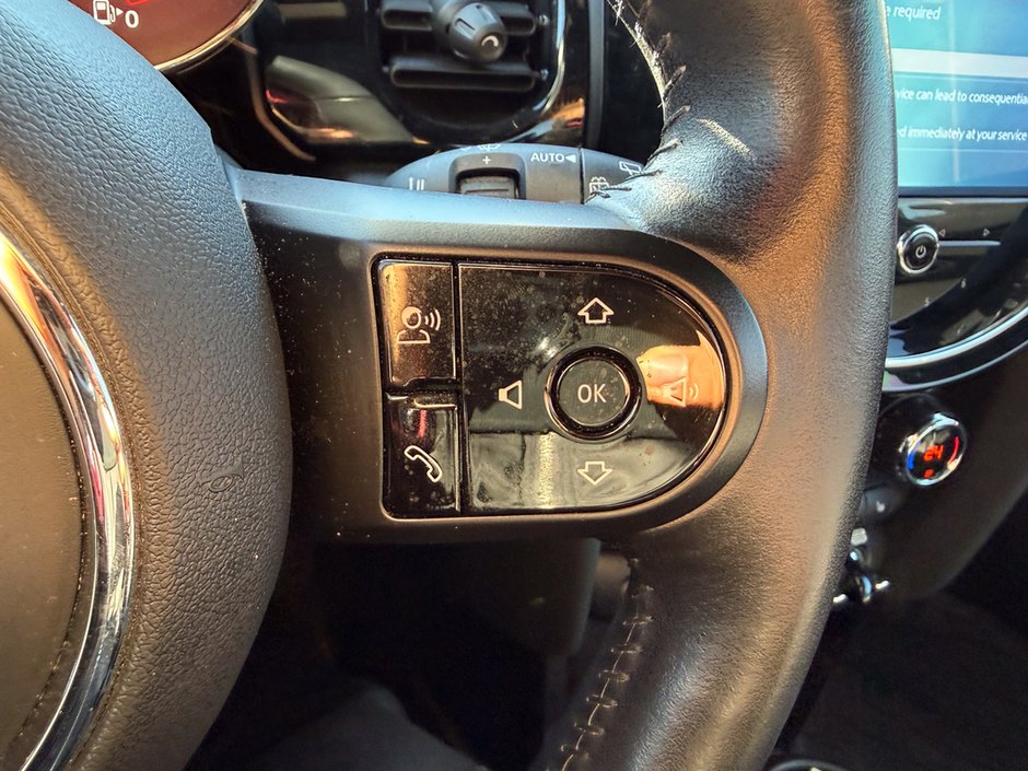 2022 MINI Cooper S Base-21