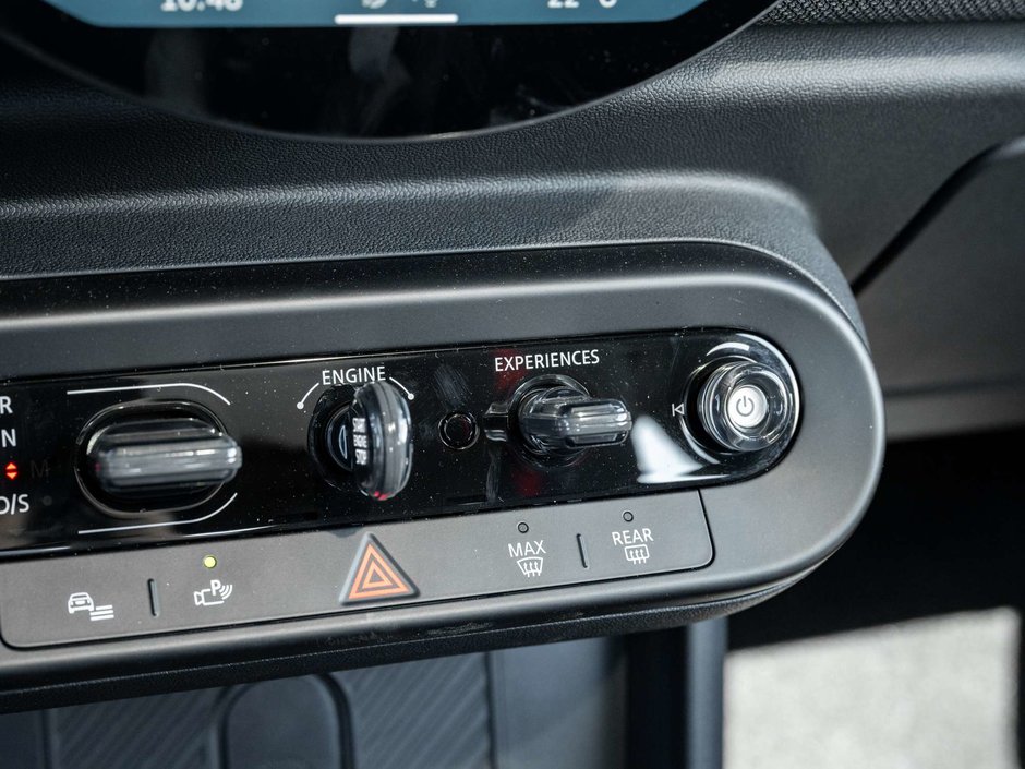 2025 MINI John Cooper Works Base-23