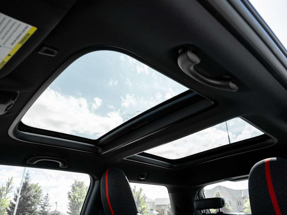 2025 MINI John Cooper Works Base-26