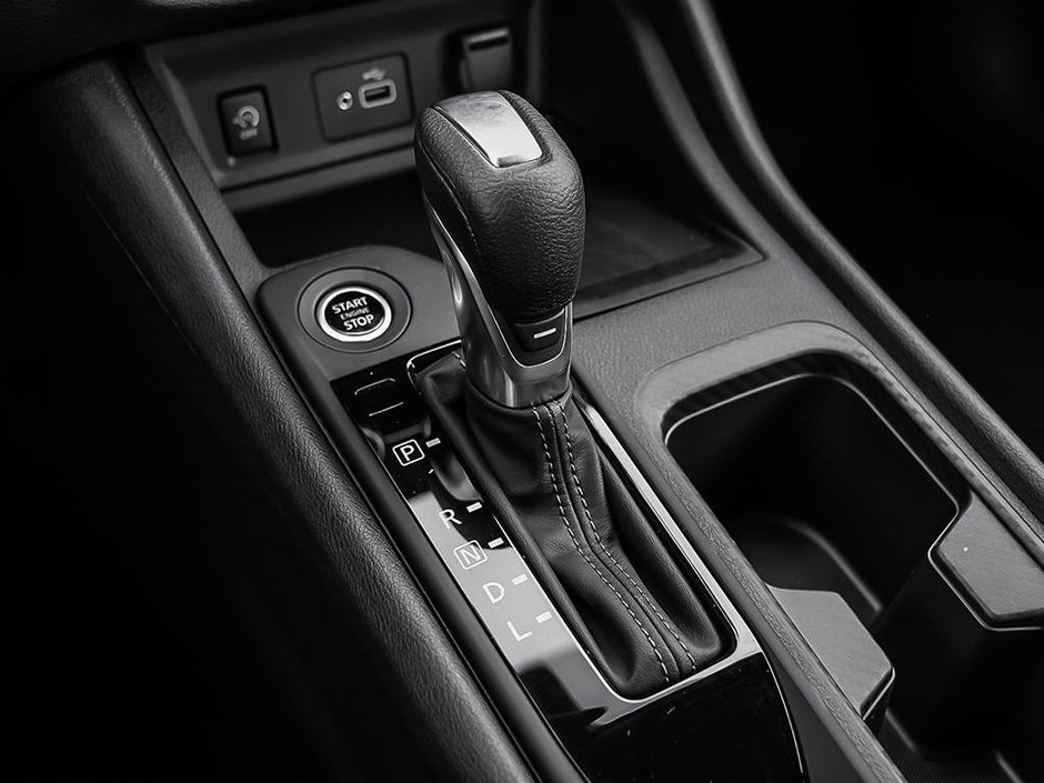 2025 Nissan Cars Sentra S Plus-15