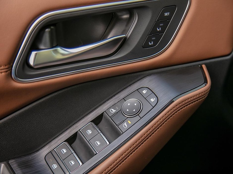2025 Nissan Rogue PLATINUM-15