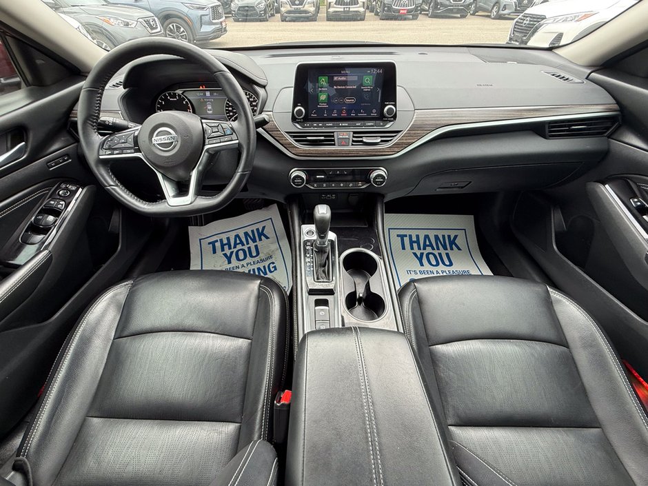 2020 Nissan Altima 2.5 Platinum-17