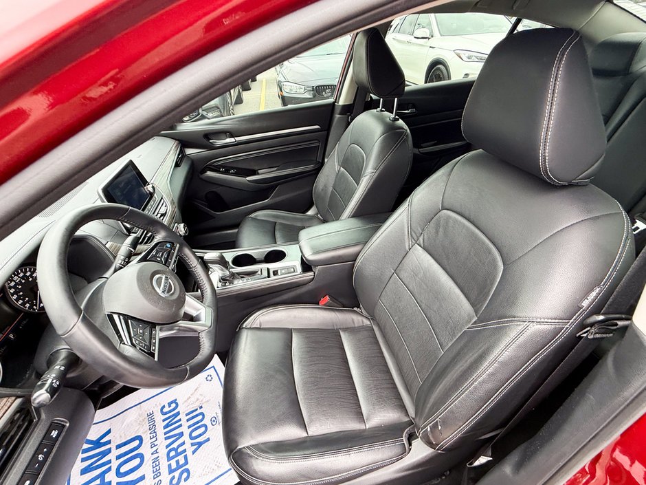 2020 Nissan Altima 2.5 Platinum-23