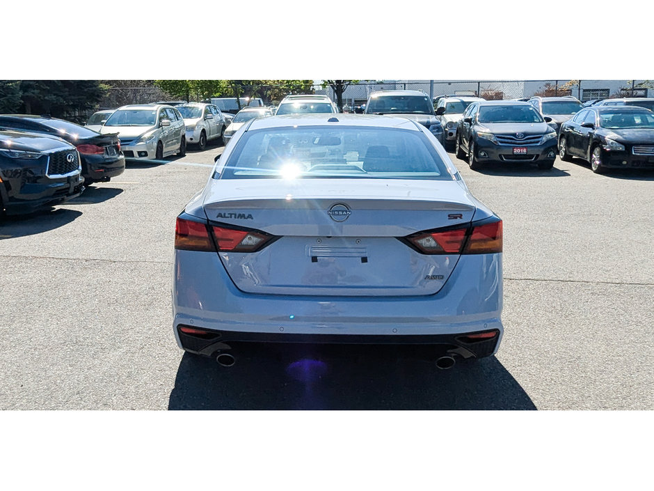 2024 Nissan Altima 2.5 SR-6