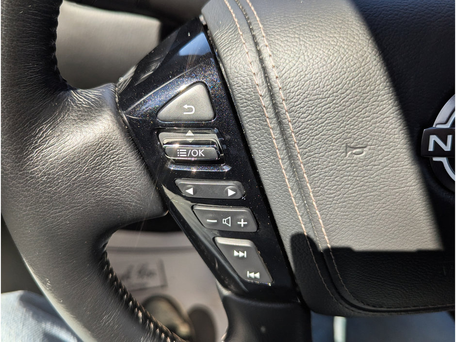 2023 Nissan Armada Platinum-24