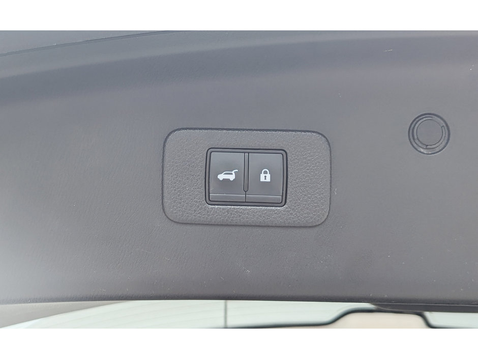 2023 Nissan Armada Platinum-15