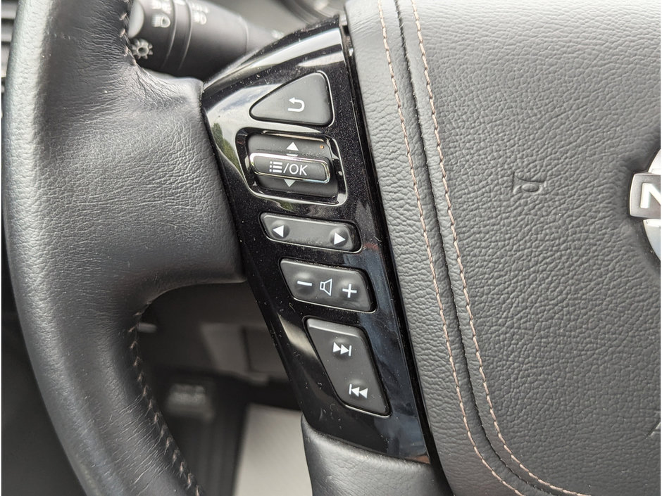 2023 Nissan Armada Platinum-26