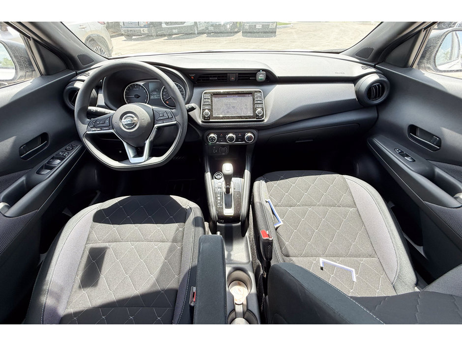 2019 Nissan Kicks S-15