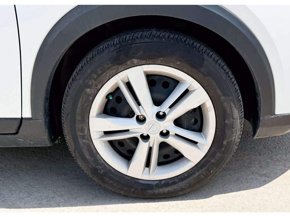 2019 Nissan Kicks S-8