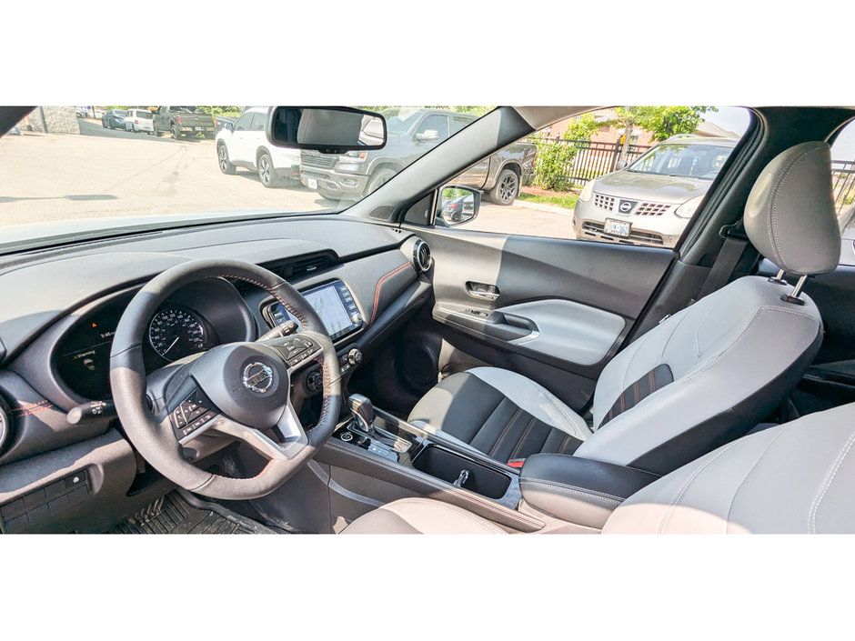 2021 Nissan Kicks SR-17