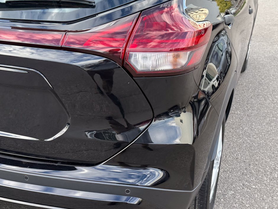 2021 Nissan Kicks S-11