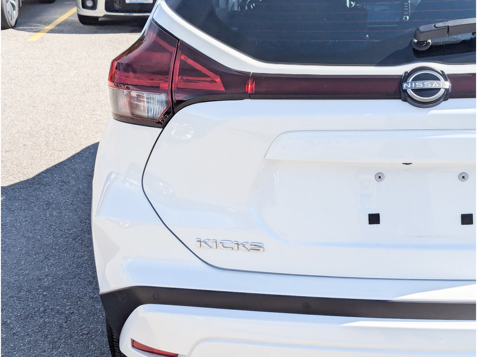 2023 Nissan Kicks SV-13