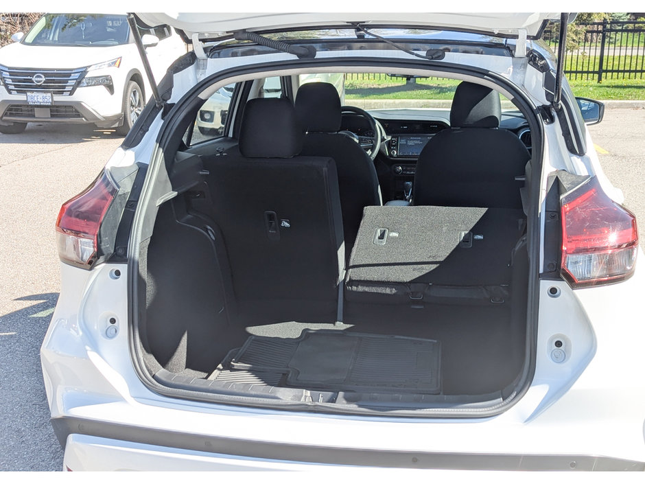 2023 Nissan Kicks SV-14
