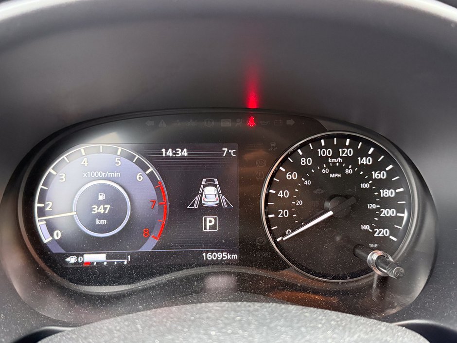 2023 Nissan Kicks SR-22