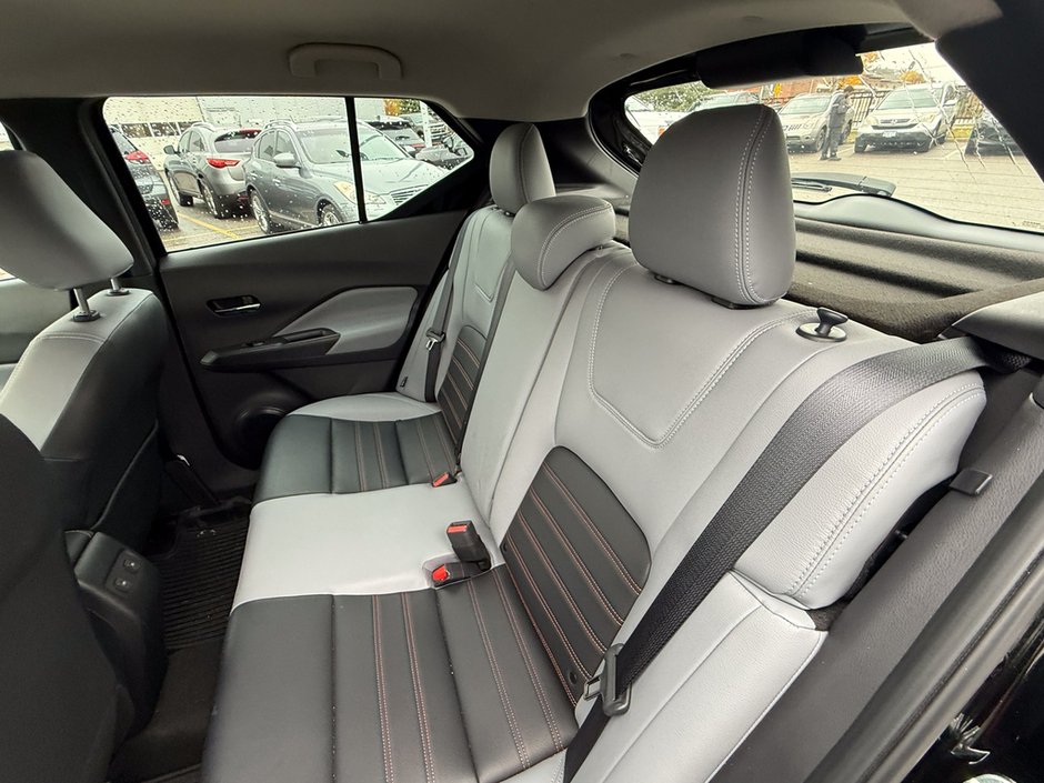 2023 Nissan Kicks SR-14