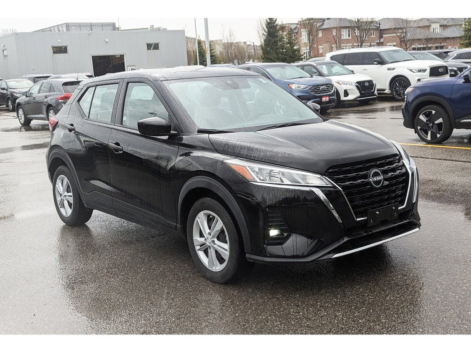 2024 Nissan Kicks S-9