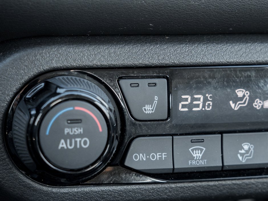 2024 Nissan Kicks SR-18