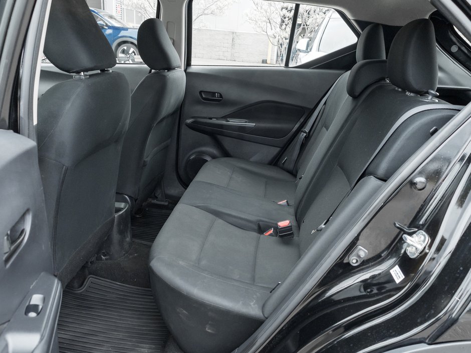 2024 Nissan Kicks S-20