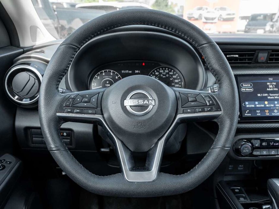 2024 Nissan Kicks SV-8