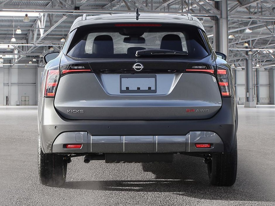 2025 Nissan Kicks SR PREMIUM-4