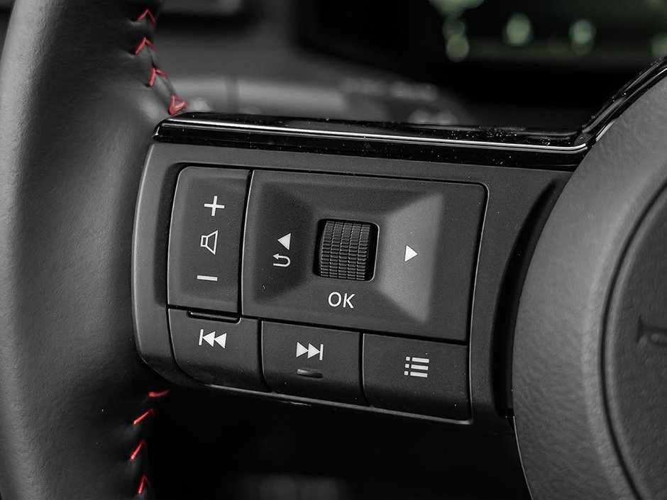 2025 Nissan Kicks SR PREMIUM-14
