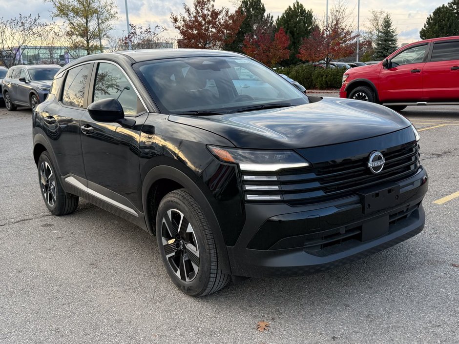 2025 Nissan Kicks SV-8