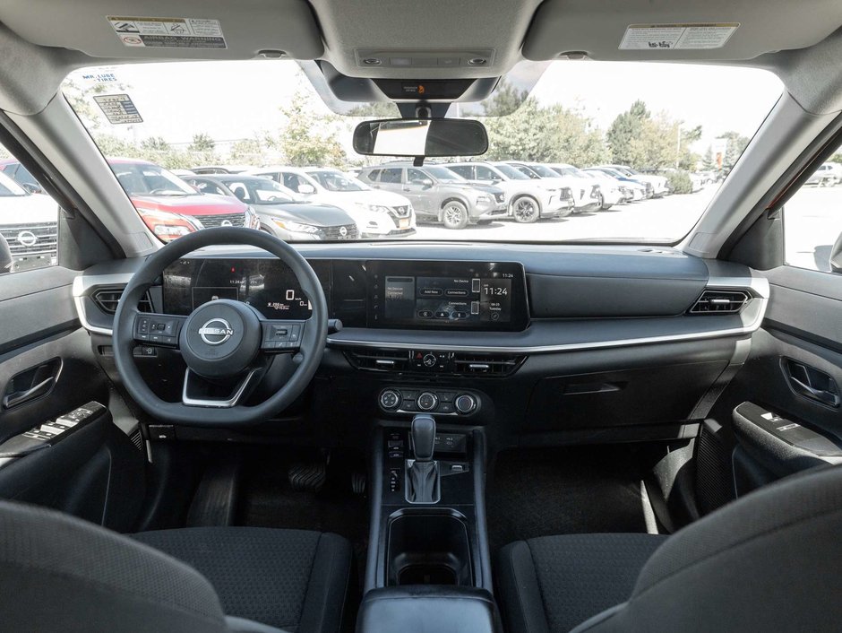 2025 Nissan Kicks S-20