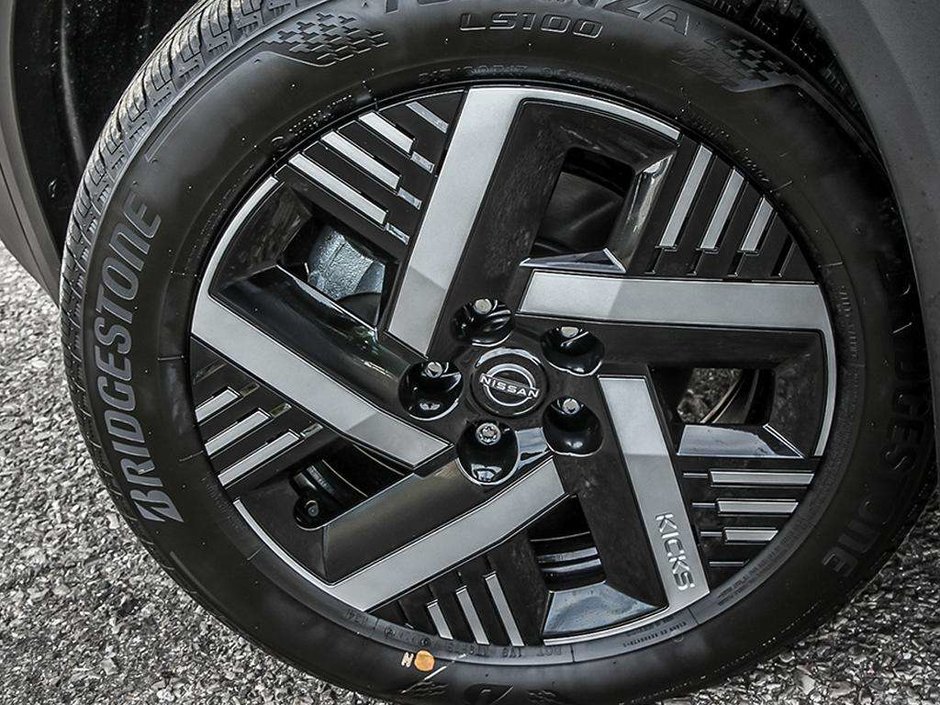 2026 Nissan Kicks SV FWD-6