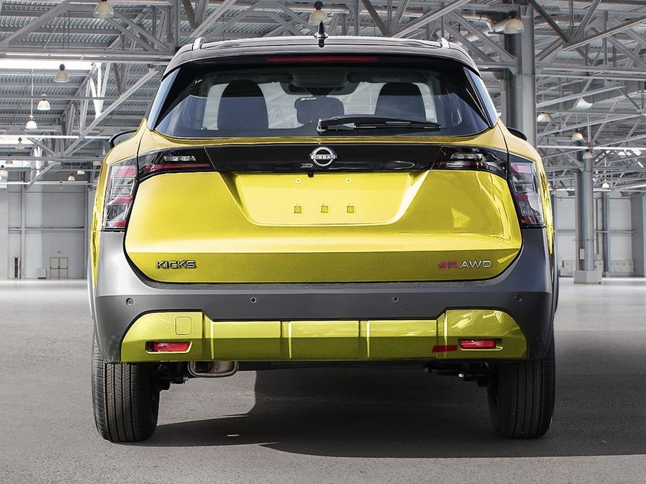 2026 Nissan Kicks SR Premium AWD-4