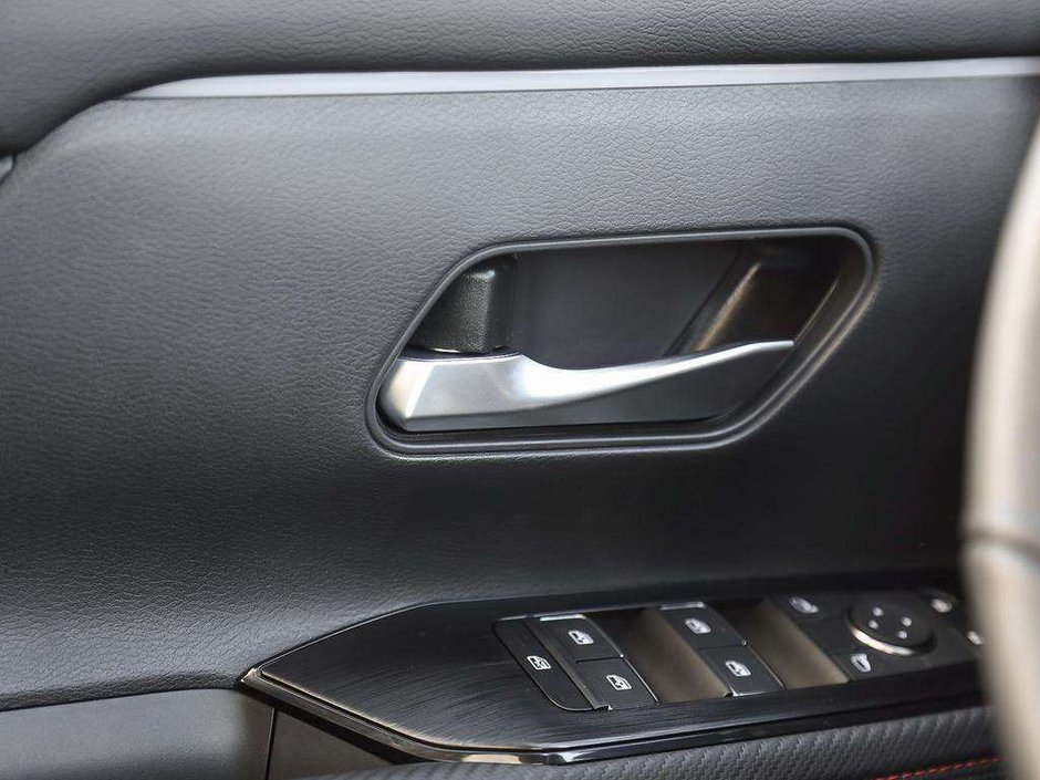 2026 Nissan Kicks SR Premium AWD-14