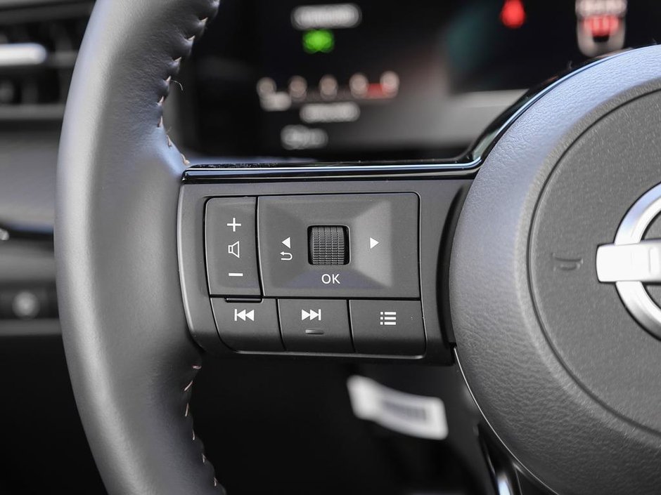 2026 Nissan Kicks SR Premium AWD-13