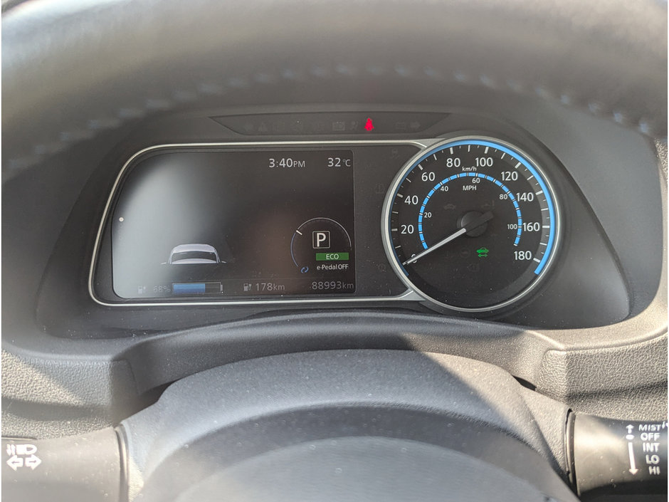 2018 Nissan Leaf SL-26