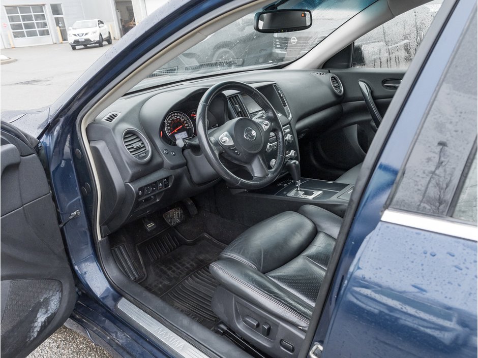 2014 Nissan Maxima SV-6