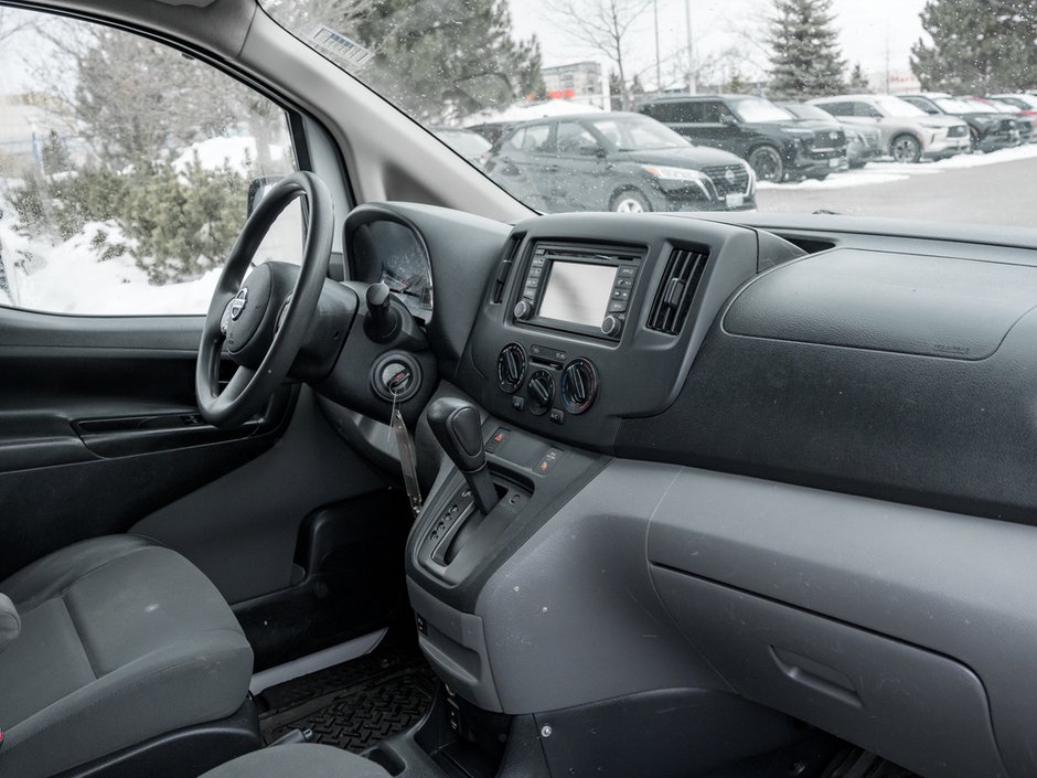 2016 Nissan NV200 SV-20