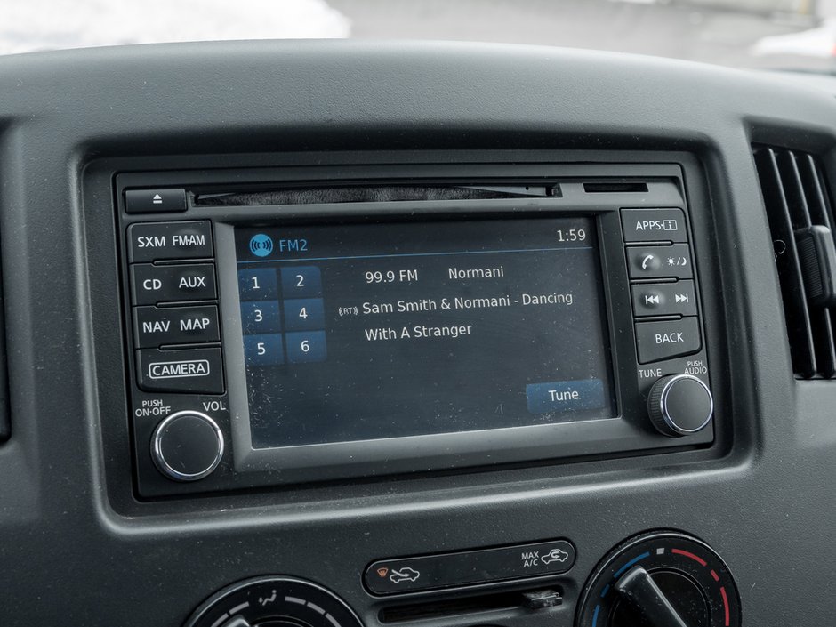 2016 Nissan NV200 SV-17