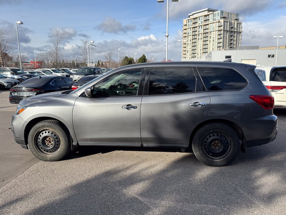 2020 Nissan Pathfinder S-3