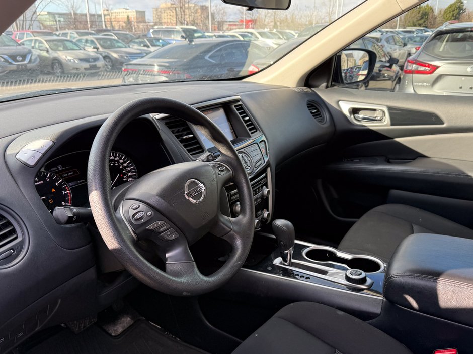 2020 Nissan Pathfinder S-13