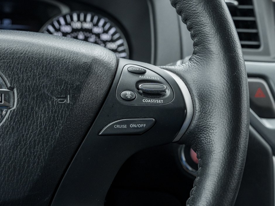 2020 Nissan Pathfinder SL-10