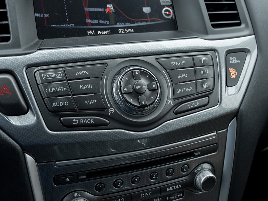 2020 Nissan Pathfinder SL-22